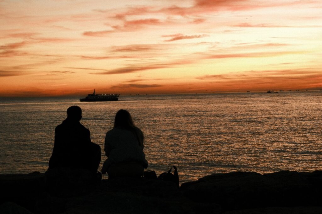 Ending the Day Together: How Nightly Reflections Build Unshakable Bonds Clearing the Air Before the Sun Goes Down