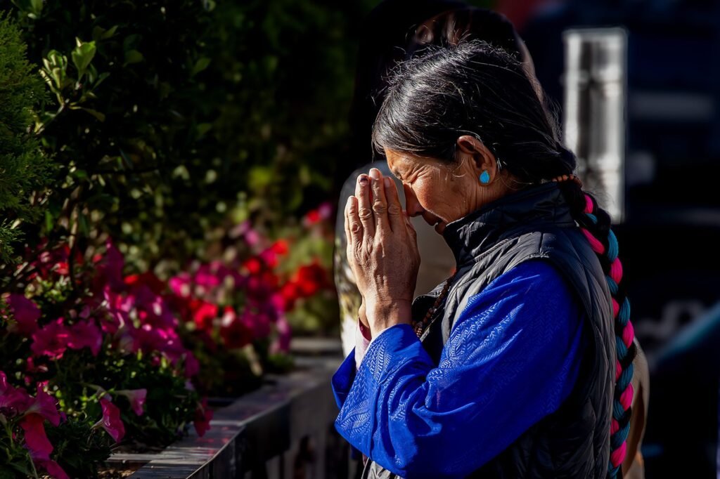 The Prayer of an Older Single: Finding Peace, Purpose, and Presence in God Embracing the Liberty of Undivided Devotion