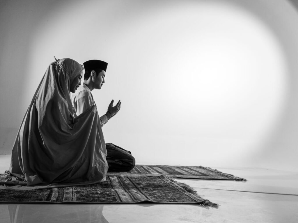 Couple praying together Practical Steps Alongside Prayer