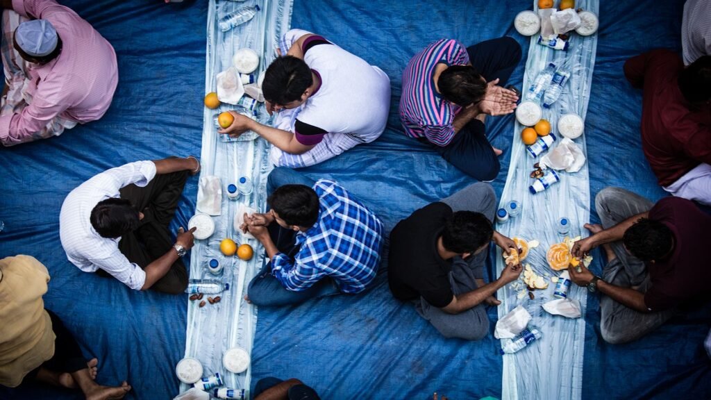 Food prayer How to Incorporate the Prayer of Gratitude into Your Routine
