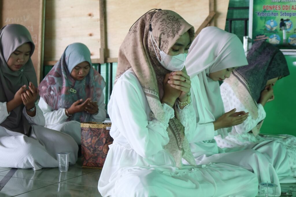 Group prayer unity Examples of Prayers for Cooperation and Unity