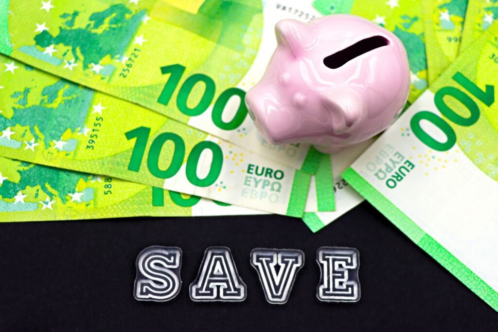 Money management The Importance of Saving
