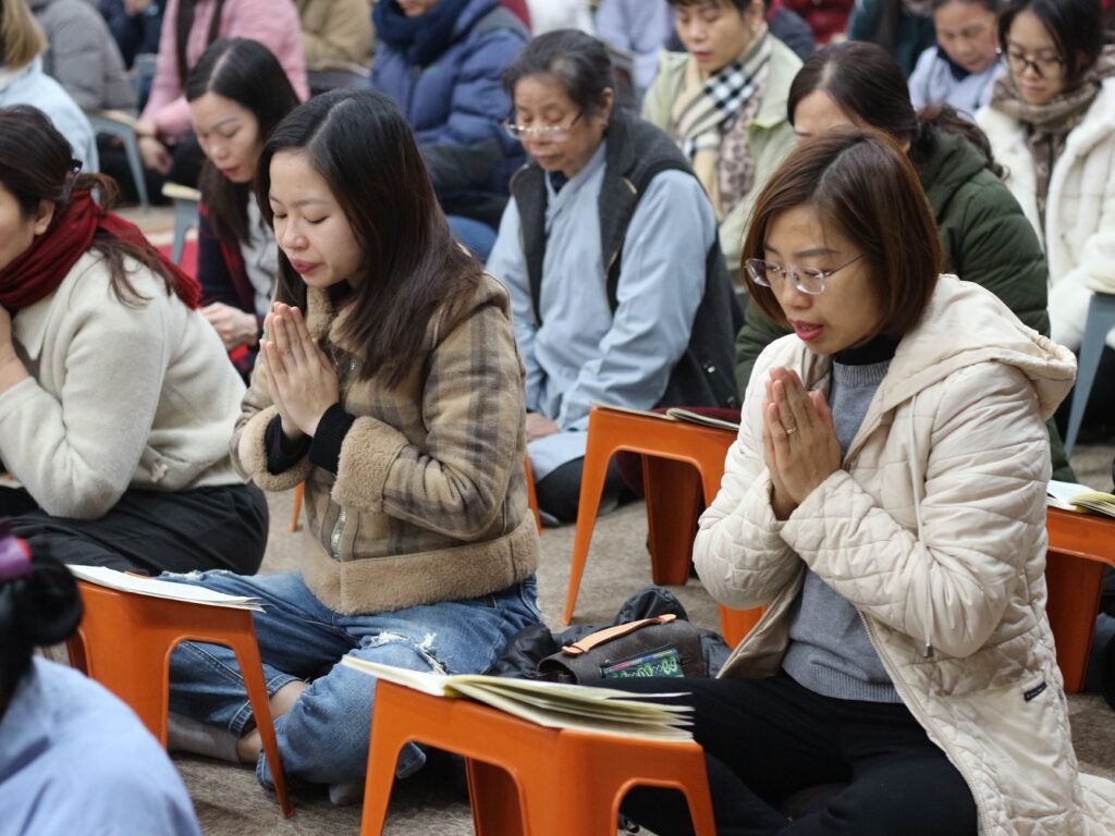 Prayer and fellowship Cultivating a Consistent Prayer Life