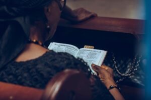 PRAYER FOR RIGHT PERSPECTIVE ON WEALTH