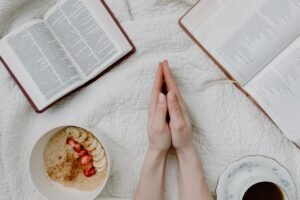 SIMPLE MORNING PRAYER