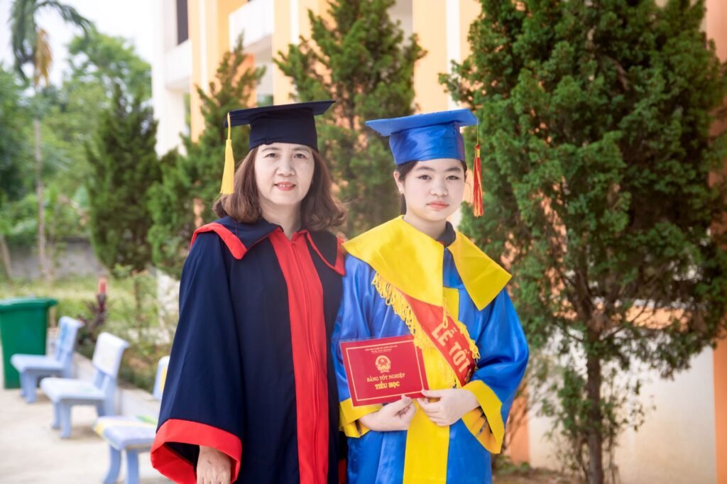 Single parent scholarship Practical Steps to Support Your Daughter