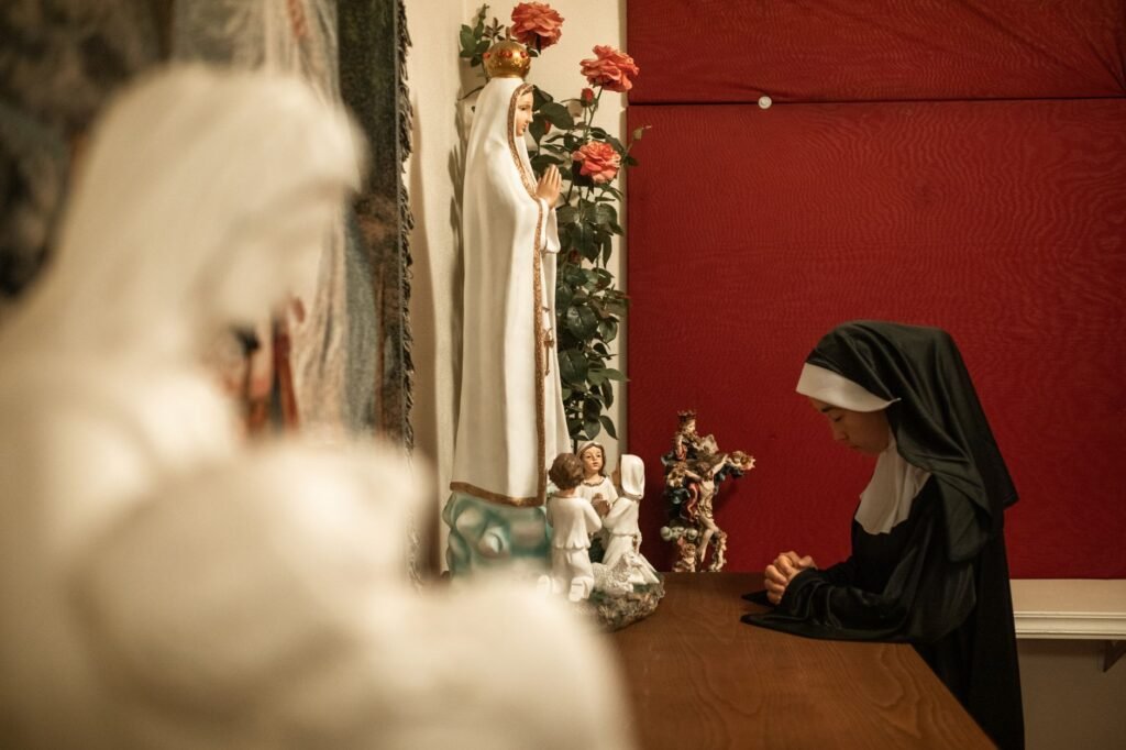 Sisters in prayer Real-life Reflections: The Impact of Prayer Among Sisters