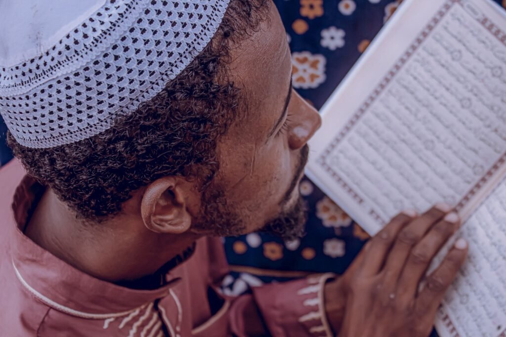 Student studying prayer The Practical Benefits of Prayer Before Studying