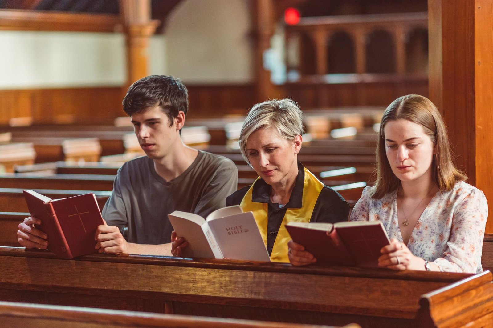 BIBLE VERSES ABOUT GATHERING TOGETHER TO WORSHIP KJV