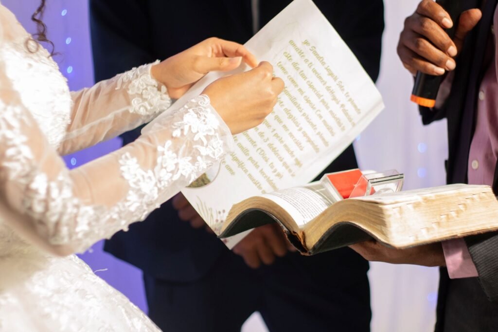 Marriage scripture The Role of Love in Marriage