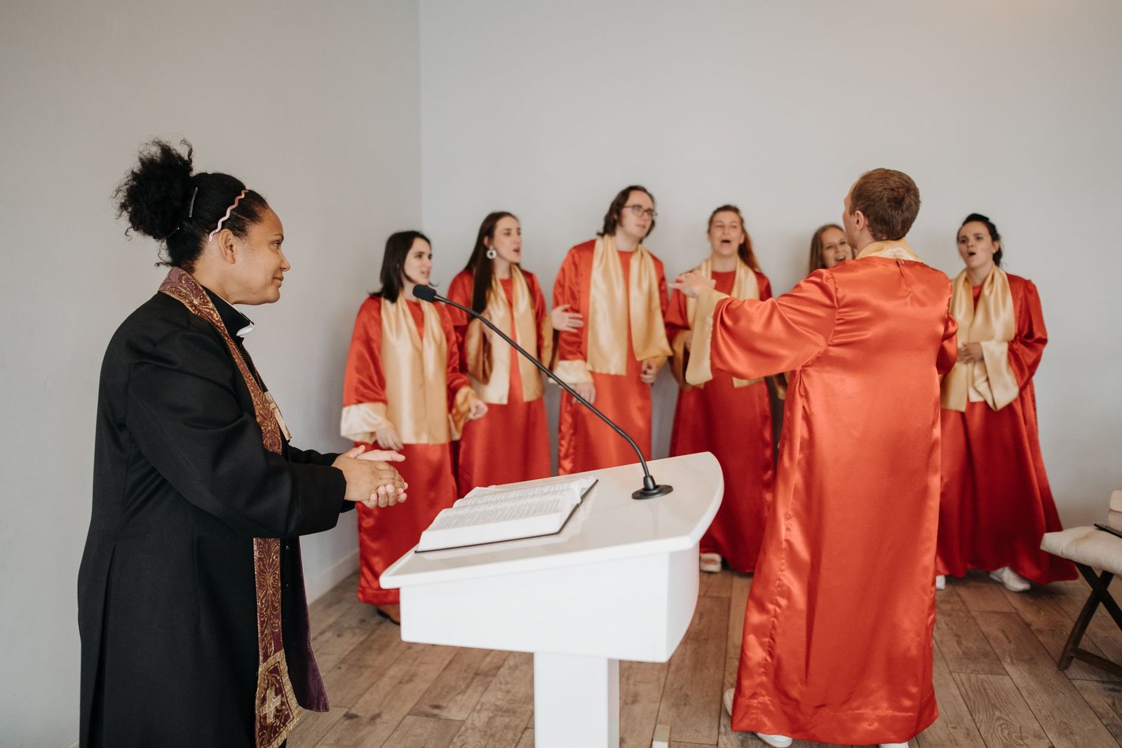 BIBLE VERSES ABOUT SINGING AND MUSIC