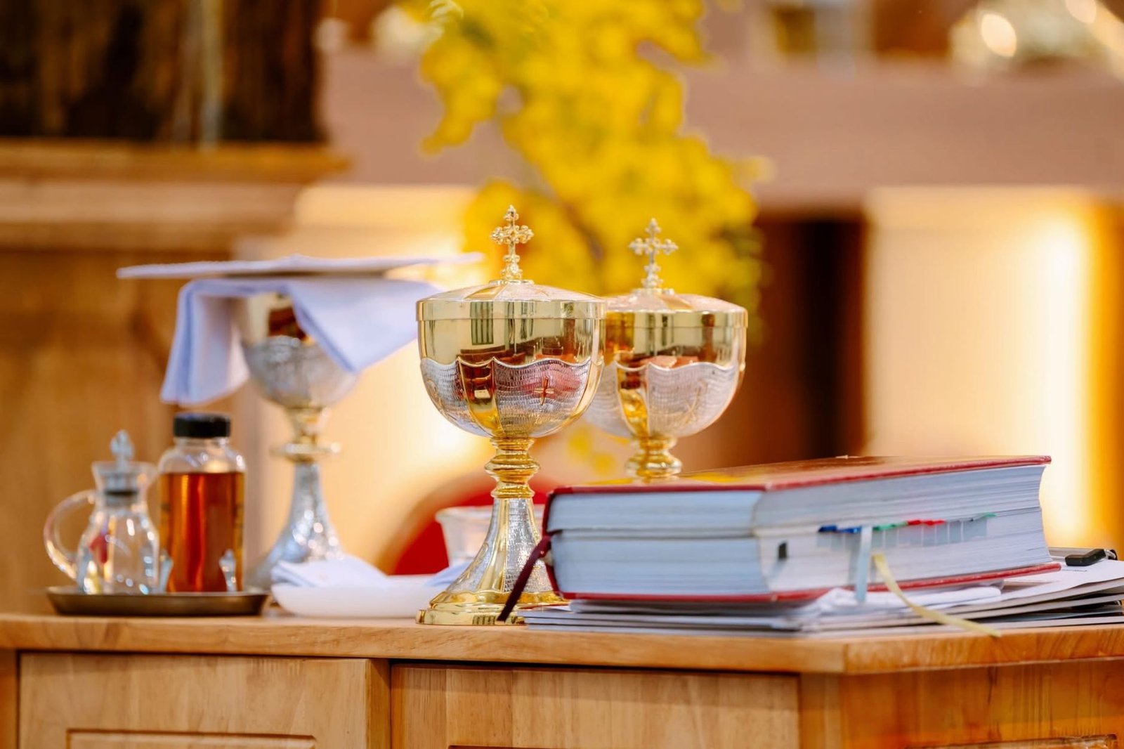 BIBLE VERSES ABOUT THE EUCHARIST