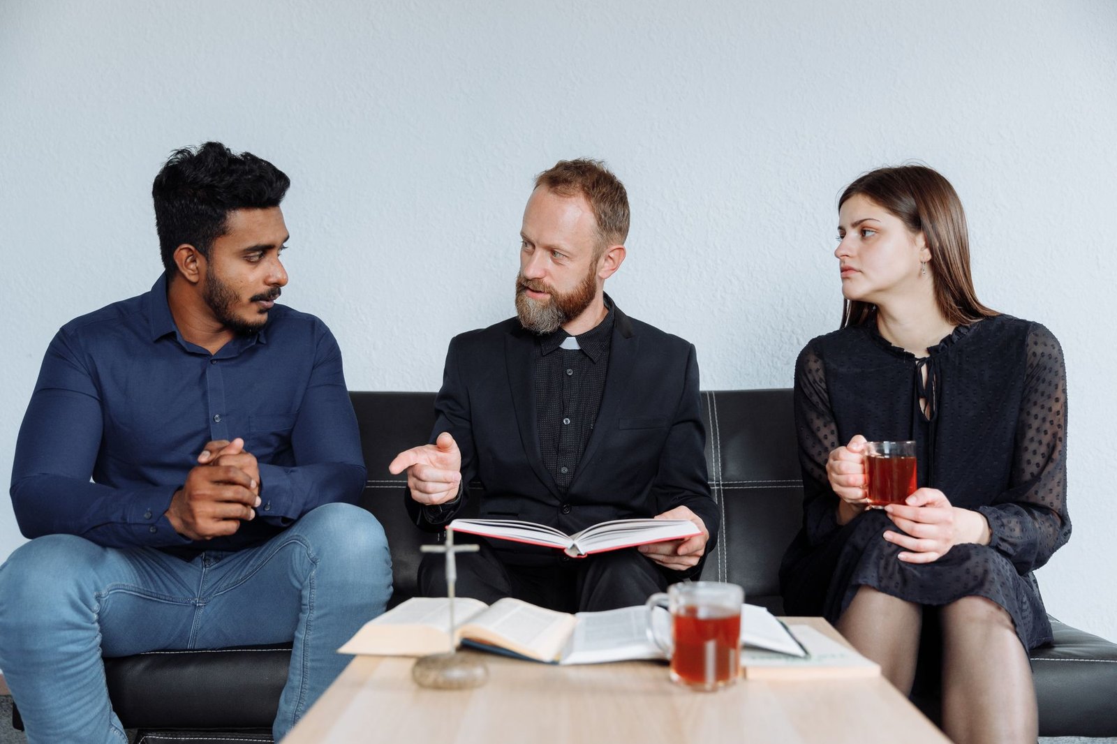 BIBLE VERSES THAT TALK ABOUT FRIENDSHIP