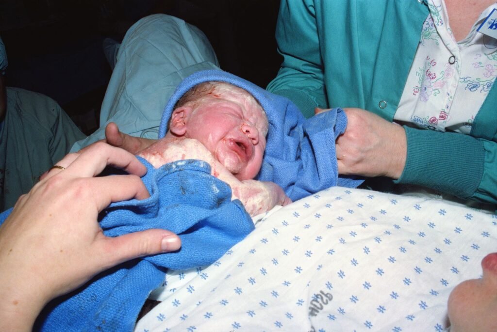 Mother giving birth Real-life Experiences: Voices of Faith