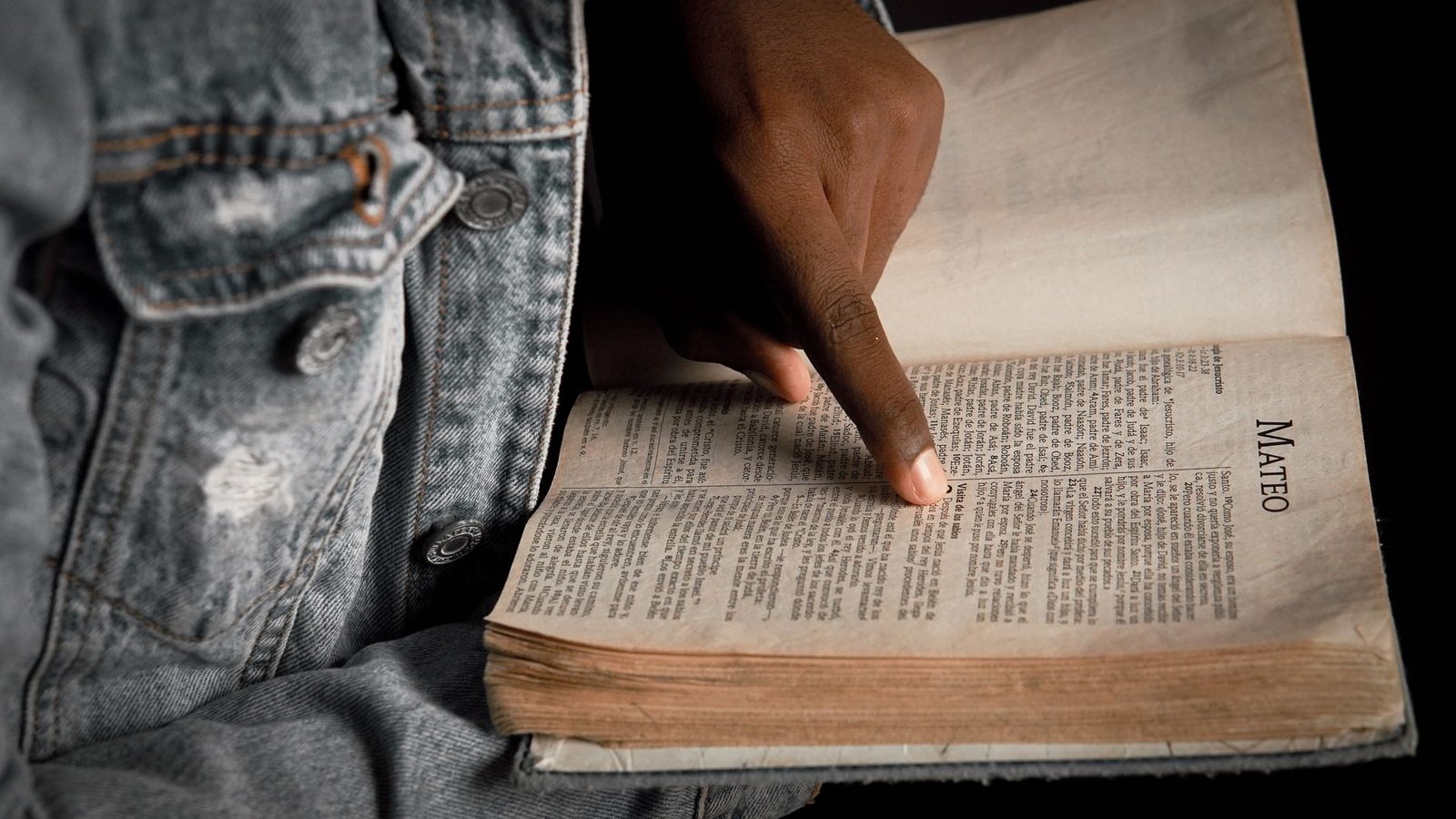 BIBLE VERSES ABOUT BEING INTENTIONAL IN RELATIONSHIPS