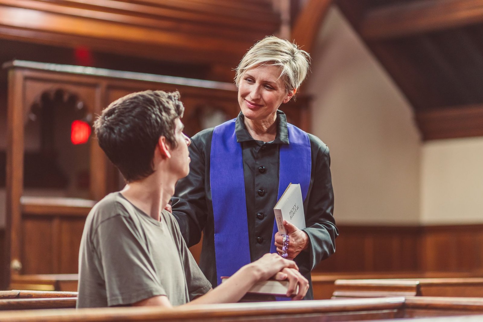 BIBLE VERSES ABOUT HONORING OTHERS