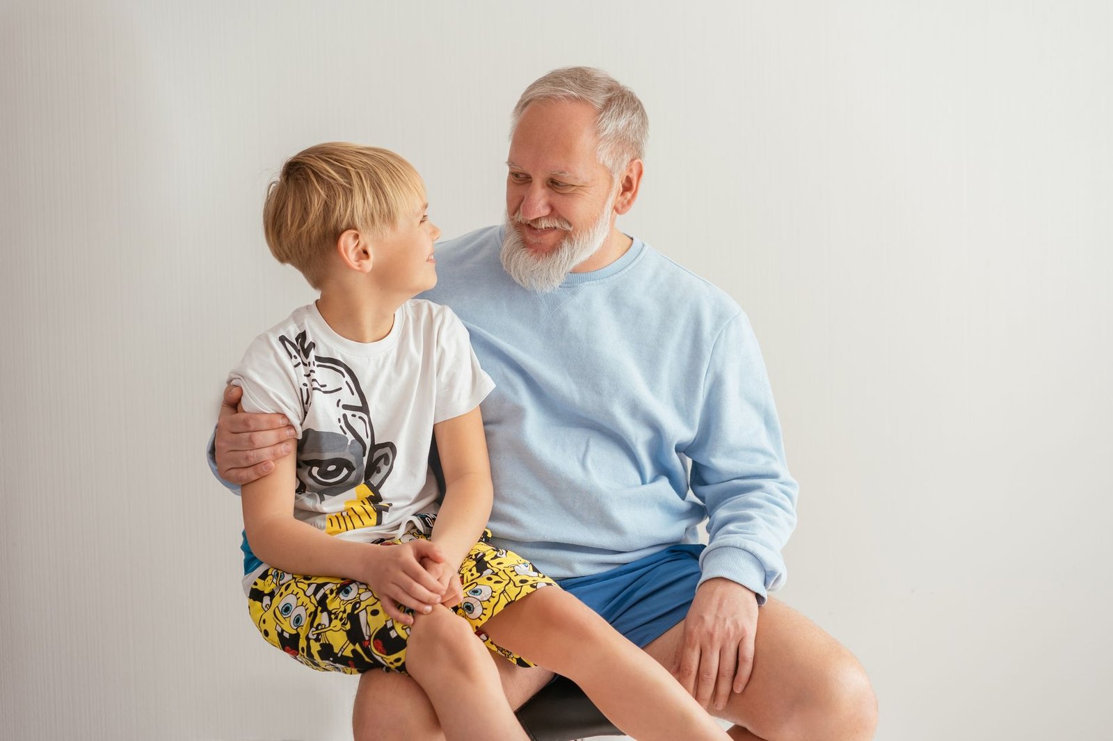 SHORT BIBLE VERSES ABOUT GRANDPARENTS LOVE