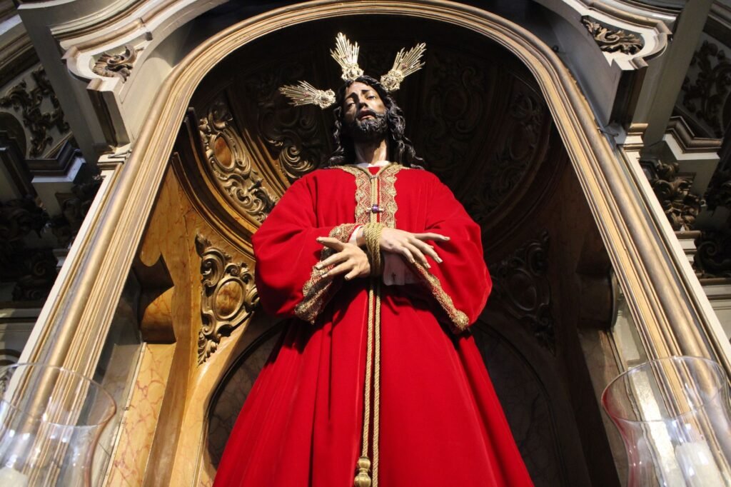 An artistic depiction of Jesus in prayer, illustrating His patience and surrender